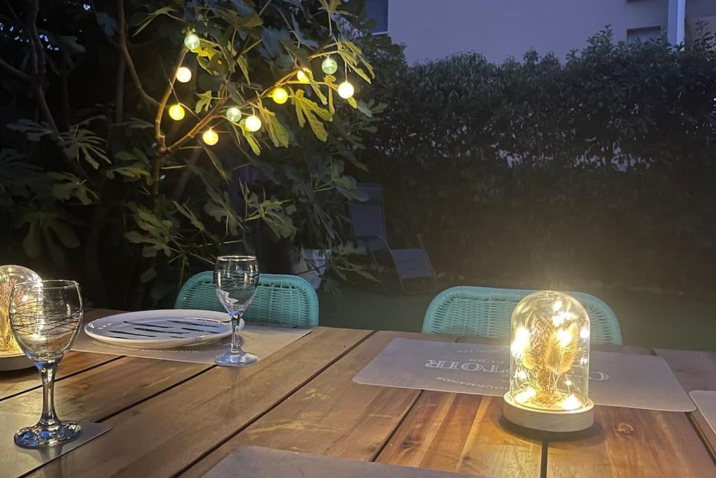 Tres Bel Appartement Contemporain Et Calme Fréjus Exteriör bild